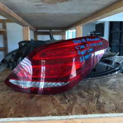 Tail Light Mercedes C-300 C-class