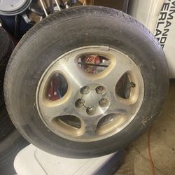 1997 Subaru Legacy Outback Rim And Tire (only One)