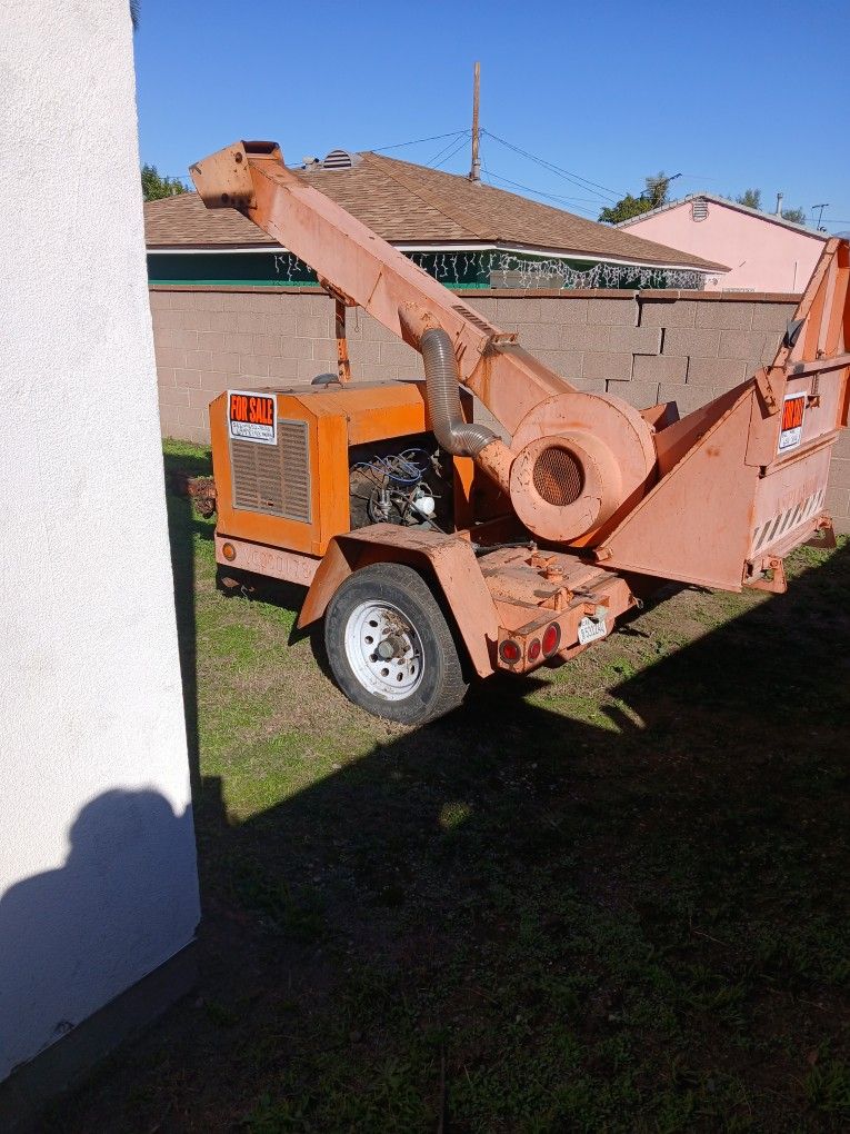 Aztec Chipper Altec Chipper for Sale in Pico Rivera, CA - OfferUp