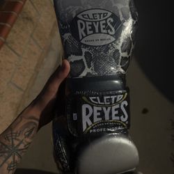 Cleto Reyes 14 Oz BRAND NEW