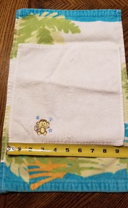 Kid's Bath Towel Set (Monkey Themed) Thumbnail