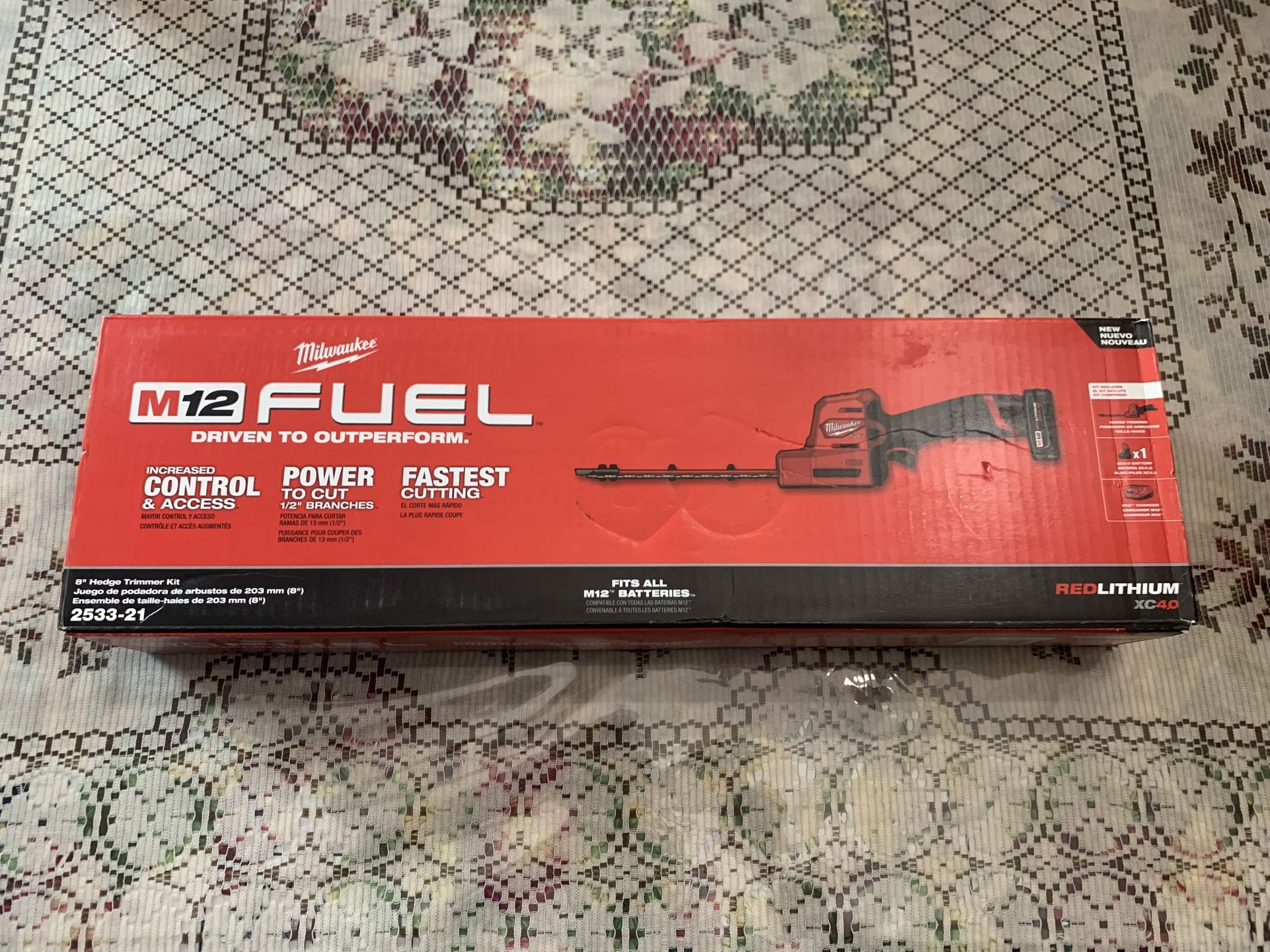 Milwaukee Hedge Trimmer Kit
