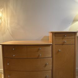 Modern Wood Dresser 1 Piece – Great Condition