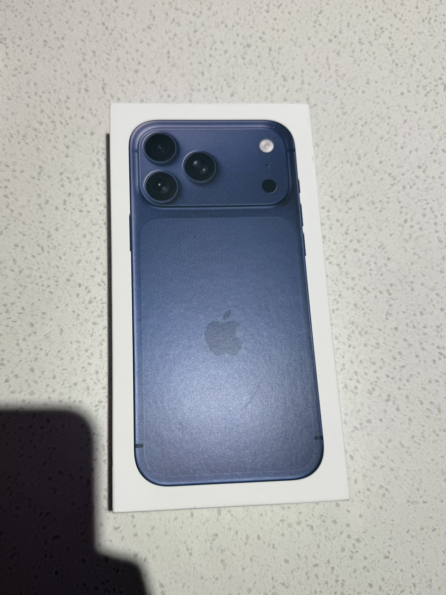 iPhone 17 Pro max NEW SEALED