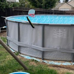 18ft Pool Used 1summer 