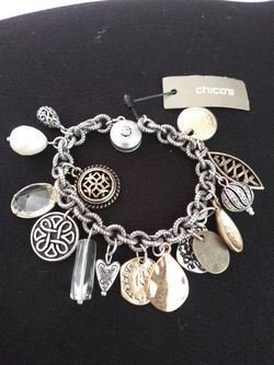Cha cha~ CHICO'S SILVER& REAL PRARL CHARM BRACELET