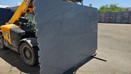 White/Gray Granite Slab – 2cm Polished | 10x5 | $400