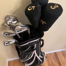 Ladies Golf Clubs And New Golf Bag