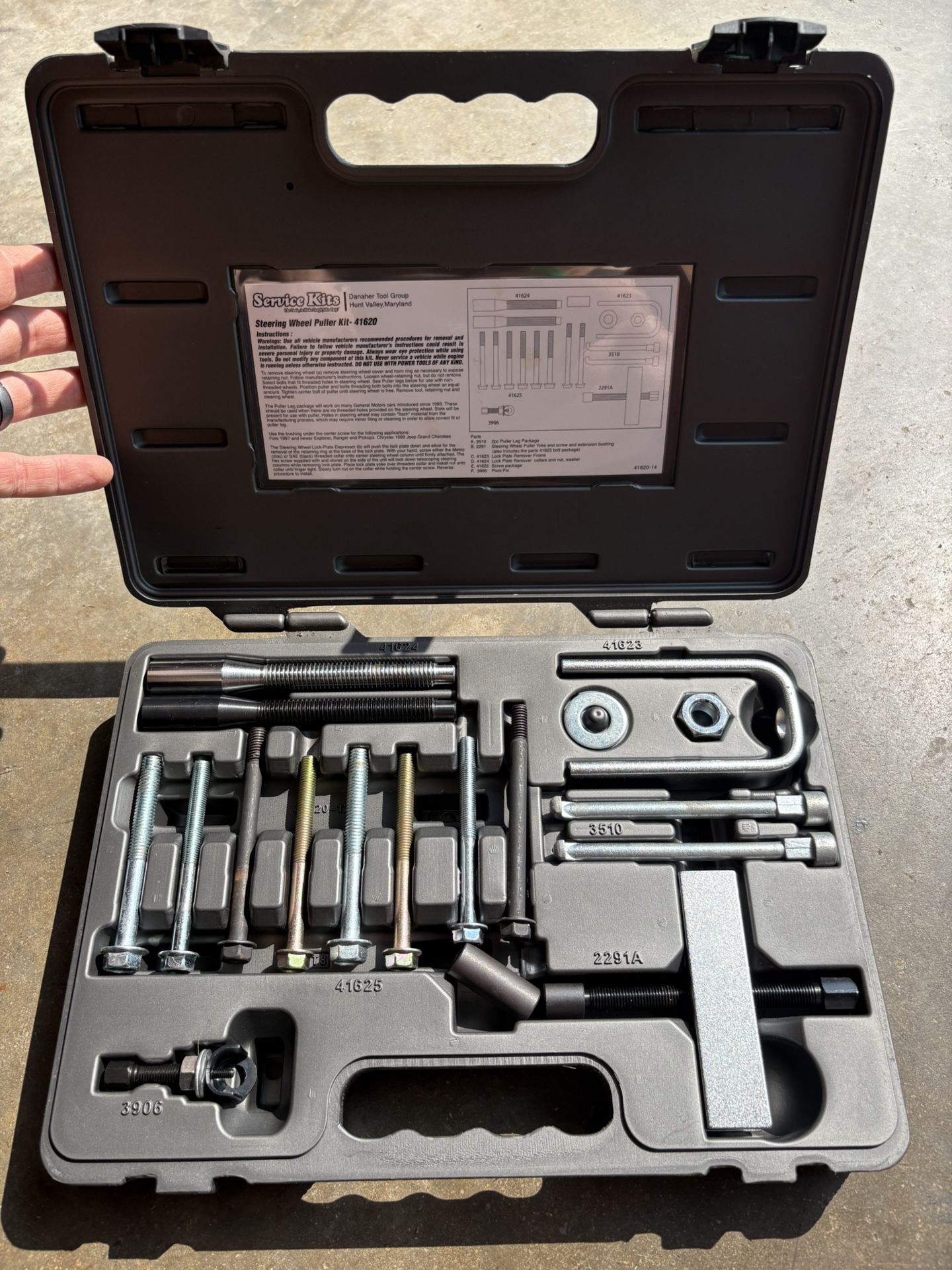 Napa Steering Wheel Puller Kit