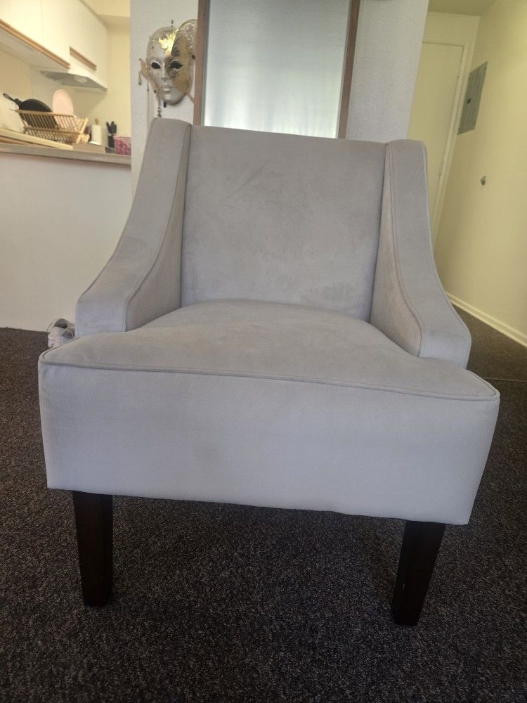 Armchair (Great condition!)