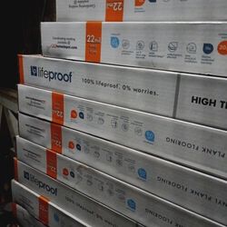 15 Case Of 8 12"X28" Vinyl Plank