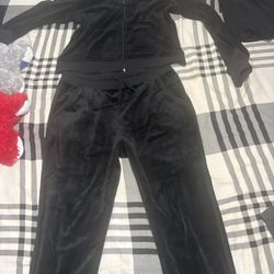 Black Sweatsuit