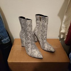 Womens Boots