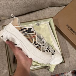 Burberry Shoes Size 44/11US