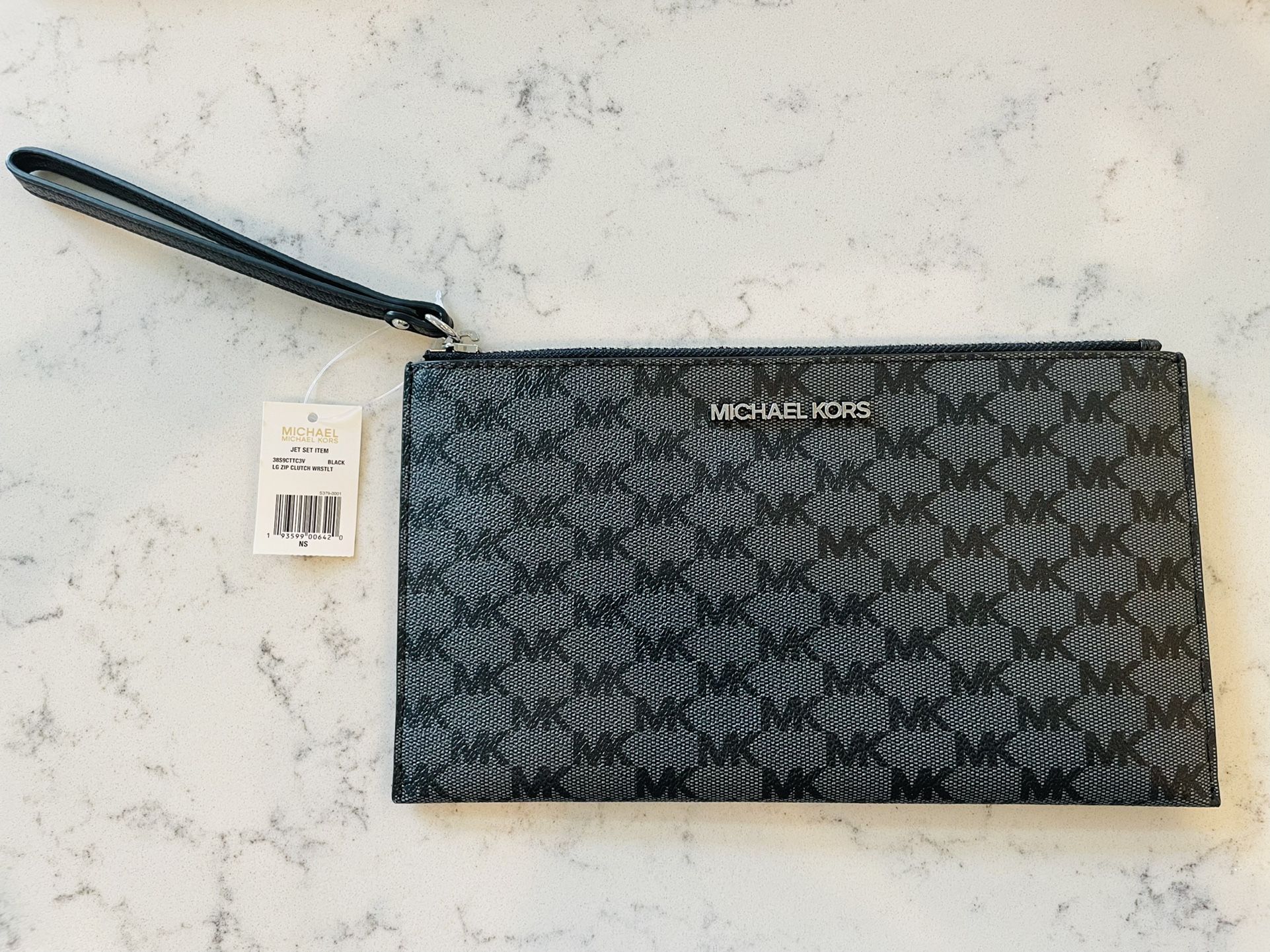 Michael Kors Large Zip Clutch Wristlet—Black