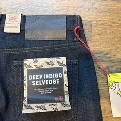 Naked and Famous Weird Guy Size 32