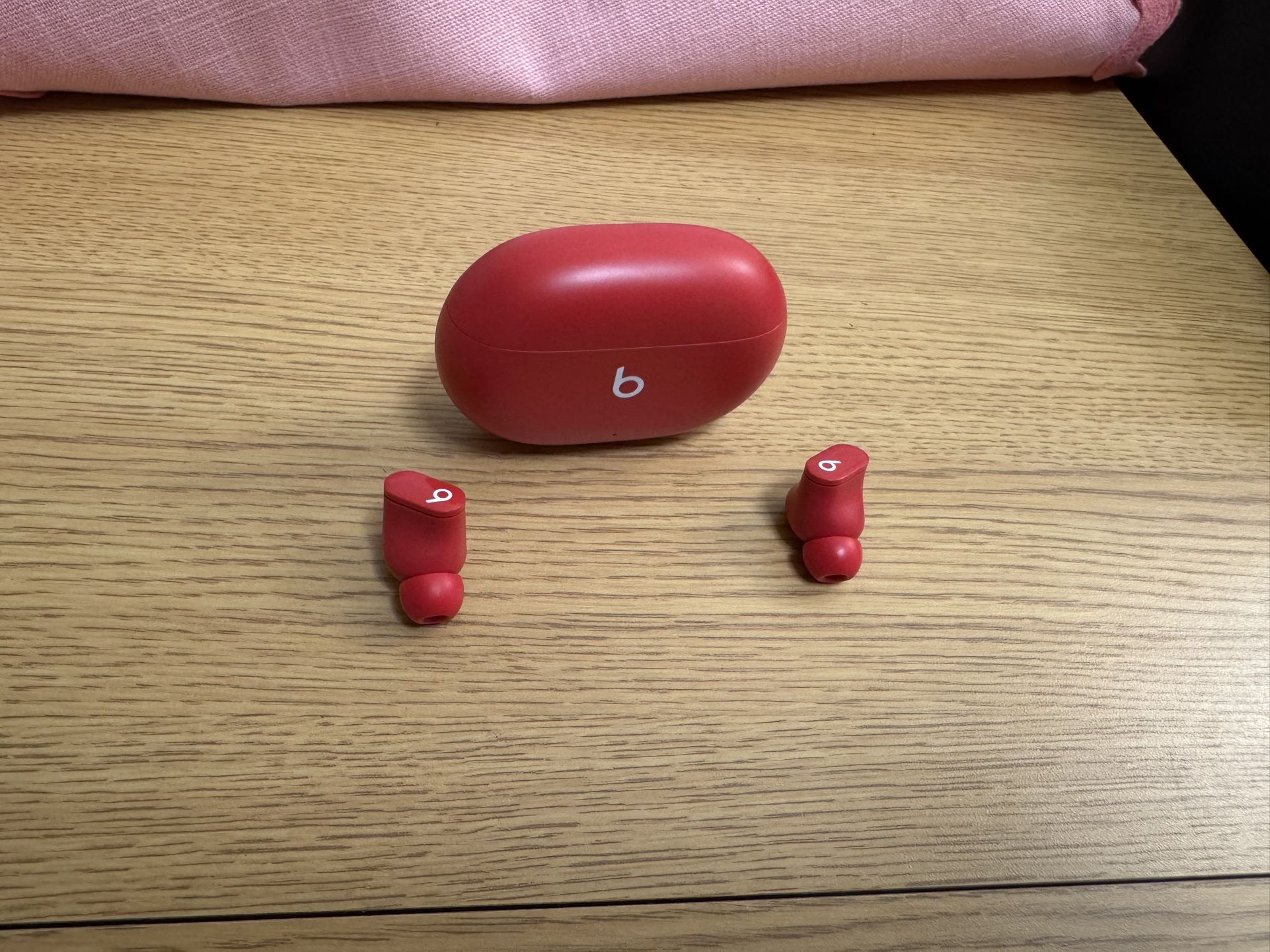Beats Studio noise cancellation