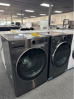 LG Washer & Dryer. 🚚WE DELIVER🚚