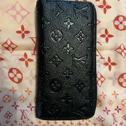 Gently used bags and wallets