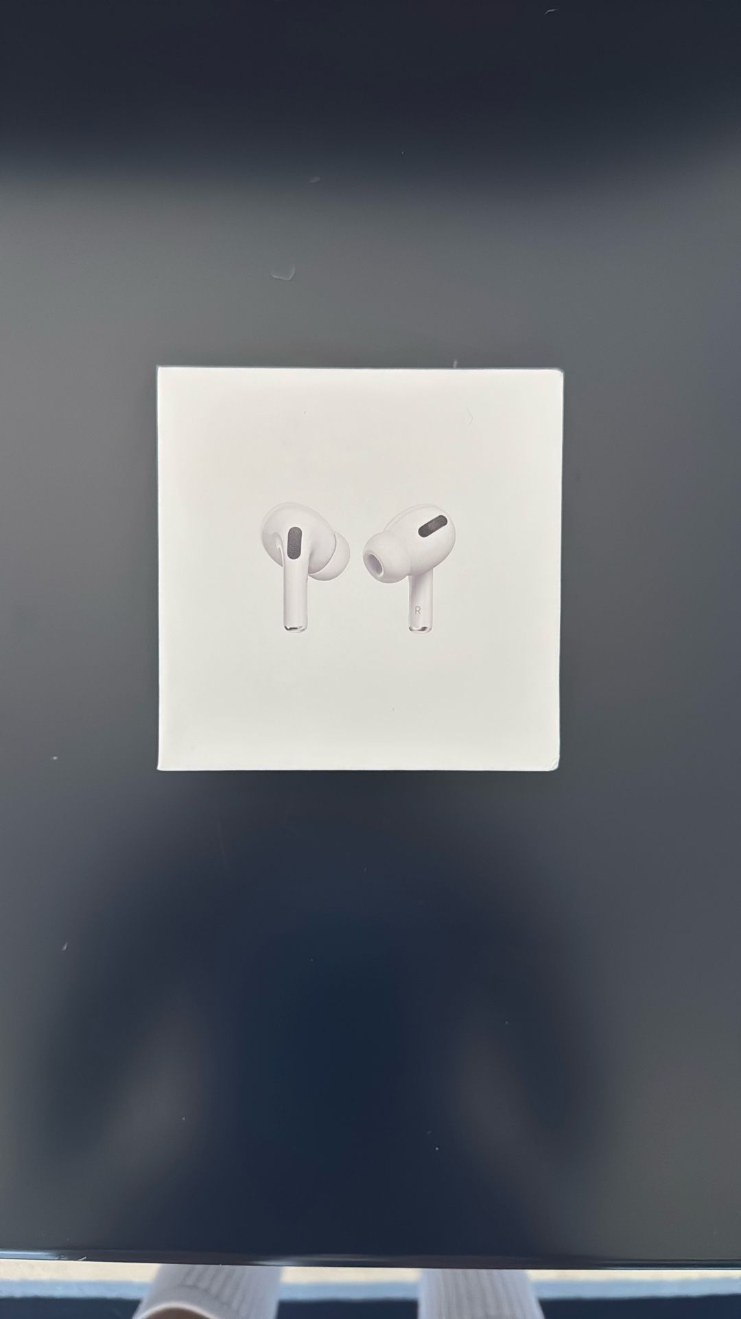 AirPods