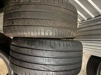 (2) 315 35 22 Pirelli tires