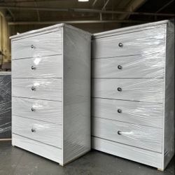 Five Drawers Dresser 