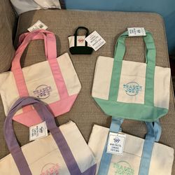 TJ’S Mini Totes set of 5