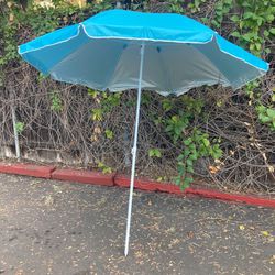 7.5 Beach Umbrella with Sand Anchor & UV 50+ Protection Outdoor Sunshade Umbrella with Carry Bag,S2