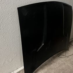 2014 Dodge Challenger hood 