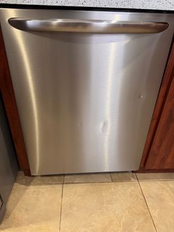 Frigidaire Gallery Stainless Steel Dishwasher