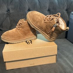 Ugg For Boy .. 12 C