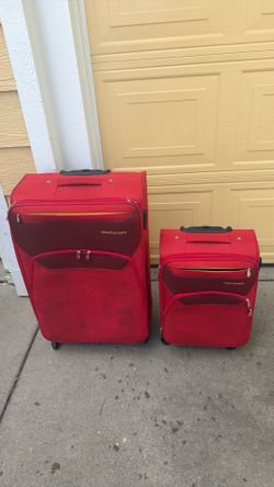 Suitcase set