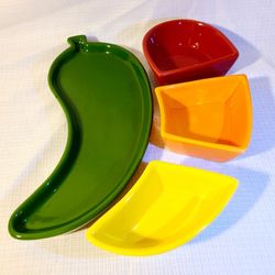 Chili Pepper Tray and Dish Set 4-Piece Ceramic Serveware Green/Red/Orange/Yellow