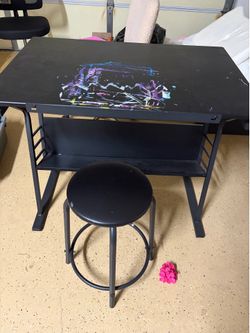 Art table and stool