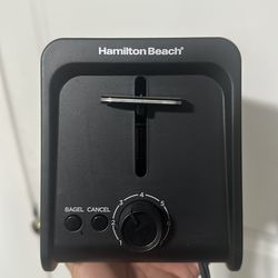Hamilton Beach 2-slice toaster