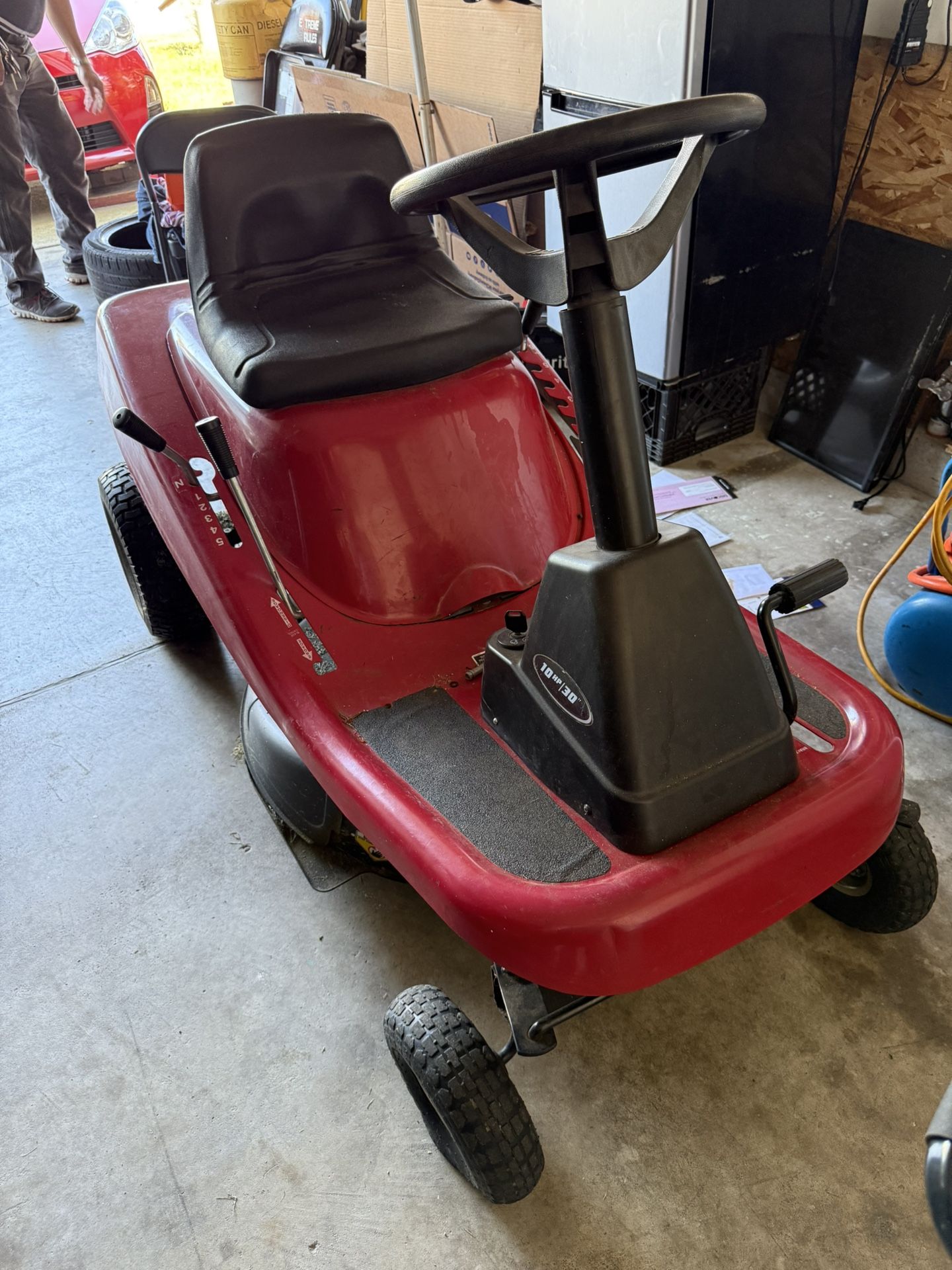 Well Maintained Riding Mower