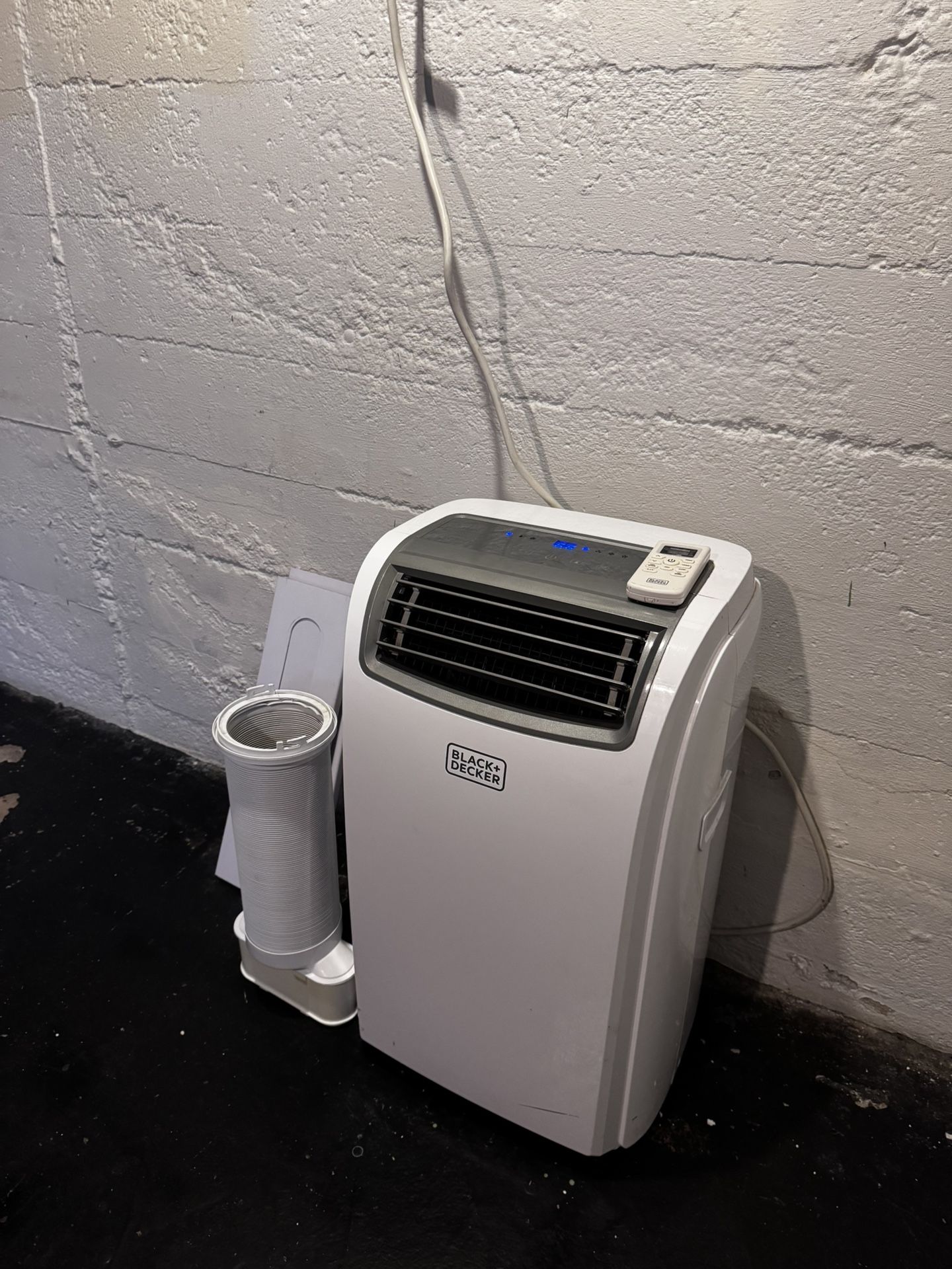 Black+Decker Portable Air Conditioner – 8,000 BTU