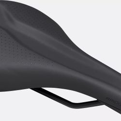 Specialized Bridge Sport bike seat (gently used)