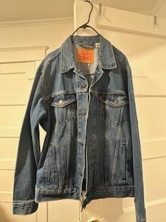 Levis Jean. Jacket Xl Like New