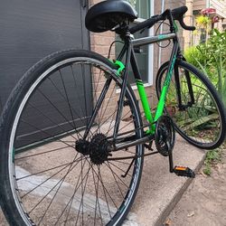 Bisicleta Para Adulto Rodada 28" No Tiene Cambios 