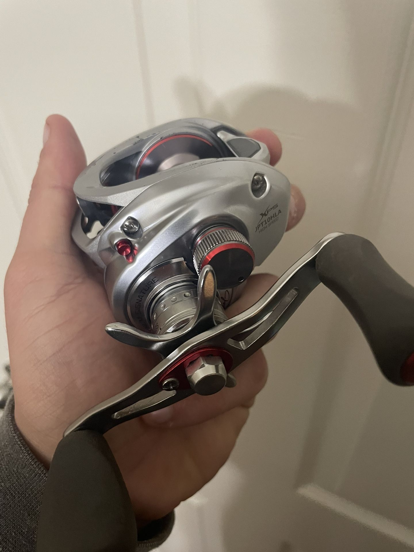 Johnny Morris Platinum Baitcast Reel 6:8:1