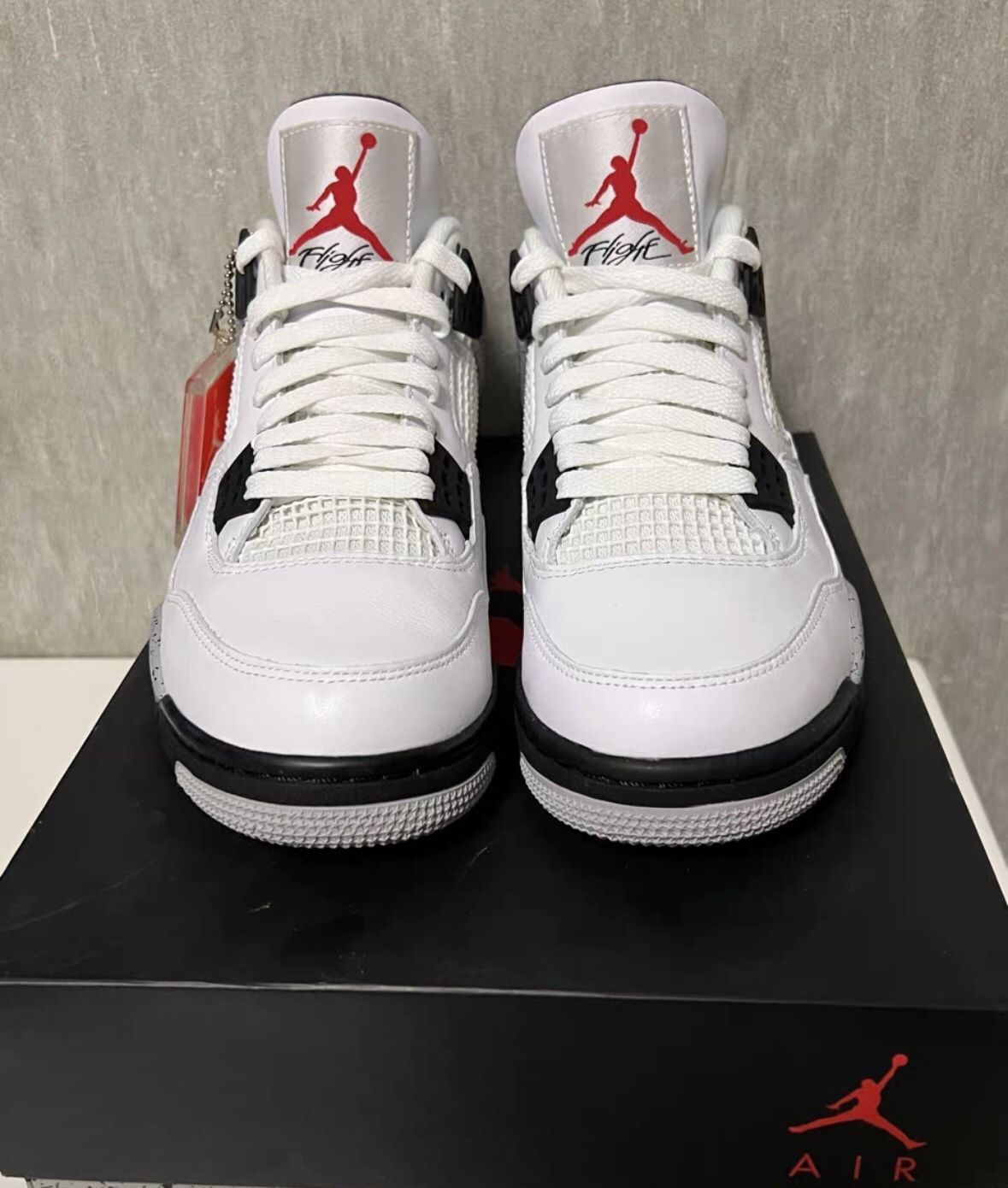 Jordan Air Jordan 4 Retro White Cement/size 11