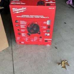 Milwaukee Fan 18" Brushless Motor