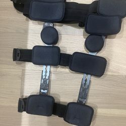 DonJoy X-Rom Knee Brace