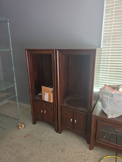 Tv stand