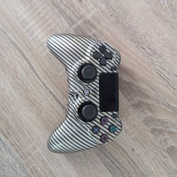 scuff carbon PS4 controller 