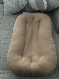 Snuggle Me Oak