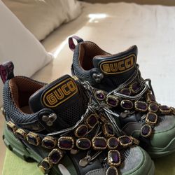 Gucci Shoes Size 37 