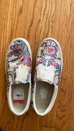 Brand new women’s vans size 7 - never worn.