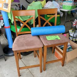 Counter Height Chairs X2